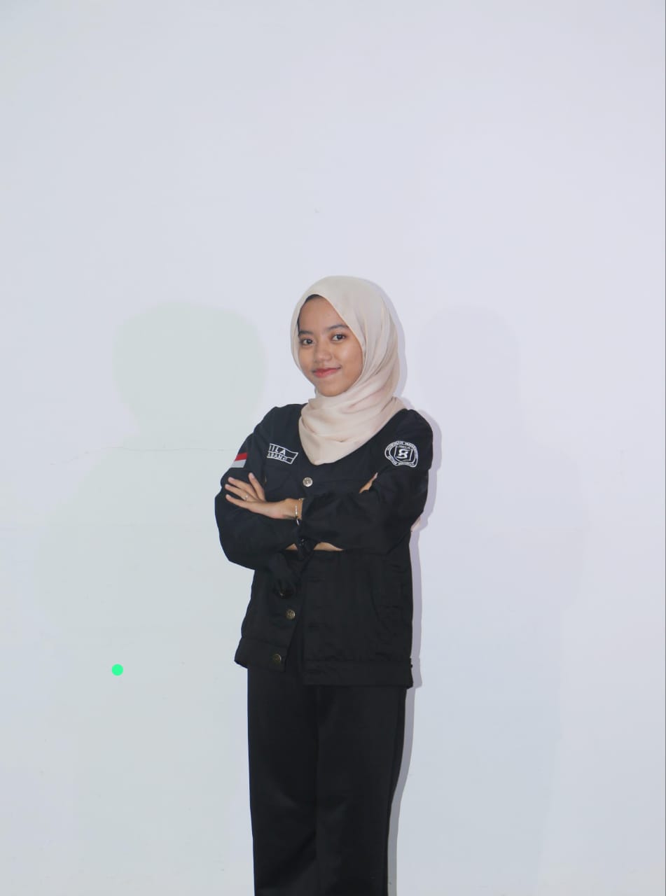 Foto Cahya Dwi Karmila